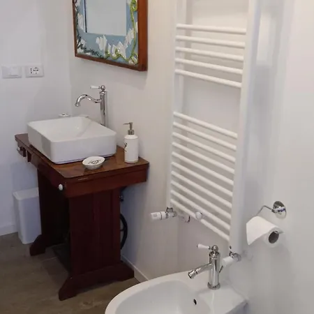 Casa Di Aria Alojamento de Acomodação e Pequeno-almoço Bolonha